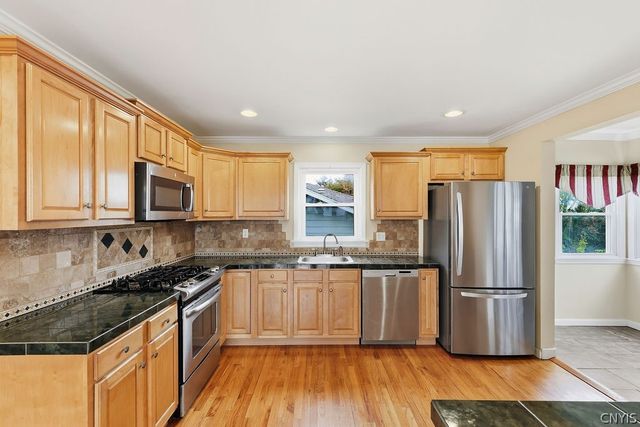 821 Velasko Road, Syracuse, NY 13207