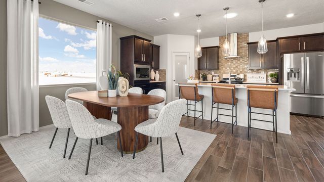 4228 Via De Ventura, Santa Fe, NM 87507