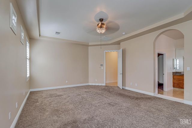 1704 Briercliff Court, Bakersfield, CA 93311