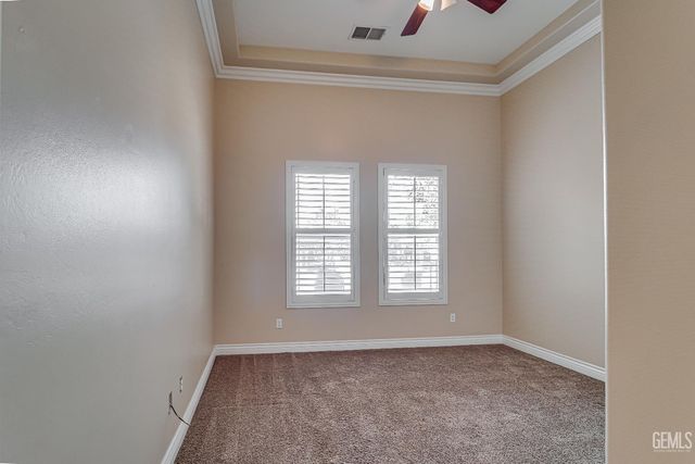 1704 Briercliff Court, Bakersfield, CA 93311