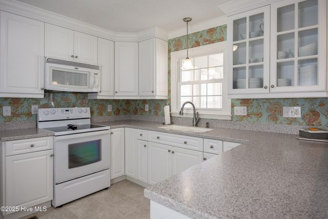 402 Willow Road, Clinton, NC 28328