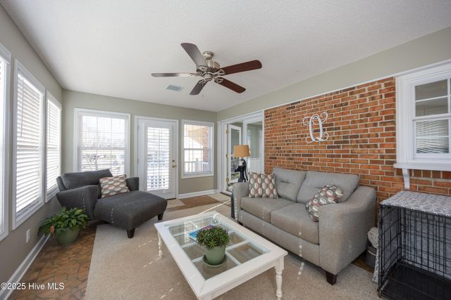 402 Willow Road, Clinton, NC 28328