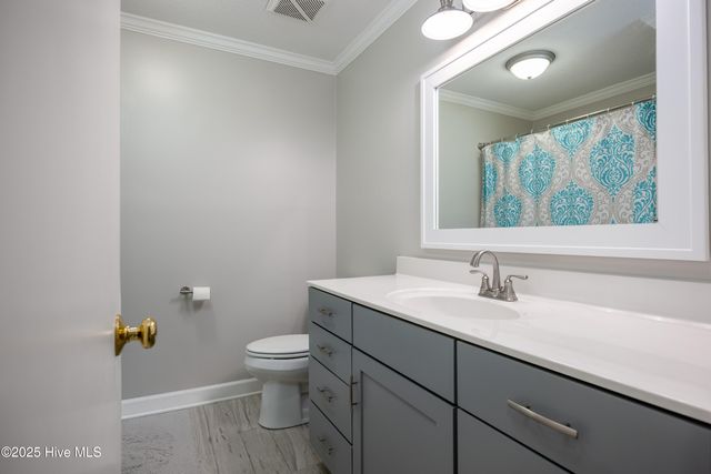 402 Willow Road, Clinton, NC 28328