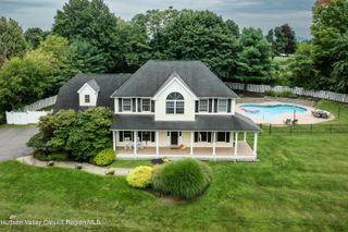 12 Ridgeview Lane, Marlboro, NY 12542