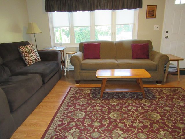 22 Birch St, Bourne, MA 02532