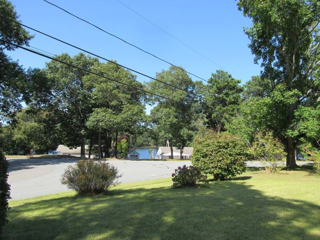 22 Birch St, Bourne, MA 02532