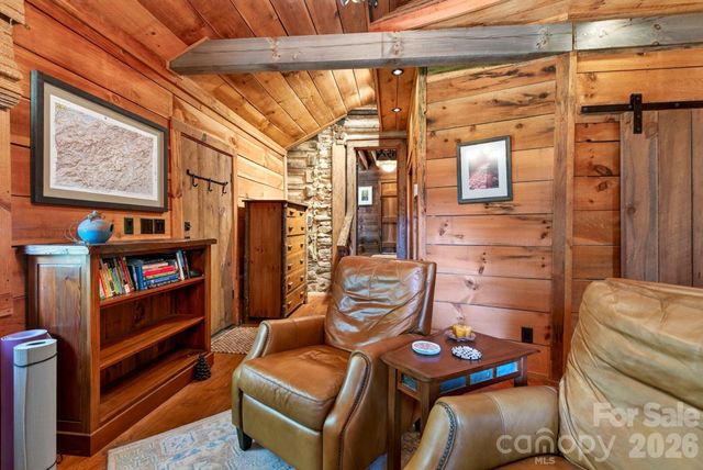 142 Marquis Lane, Waynesville, NC 28785