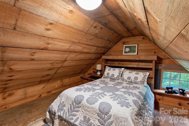 142 Marquis Lane, Waynesville, NC 28785