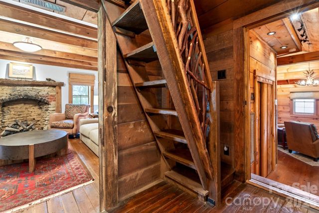 142 Marquis Lane, Waynesville, NC 28785