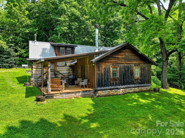 142 Marquis Lane, Waynesville, NC 28785