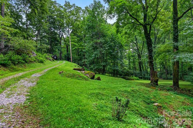 142 Marquis Lane, Waynesville, NC 28785