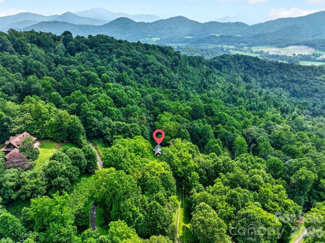 142 Marquis Lane, Waynesville, NC 28785
