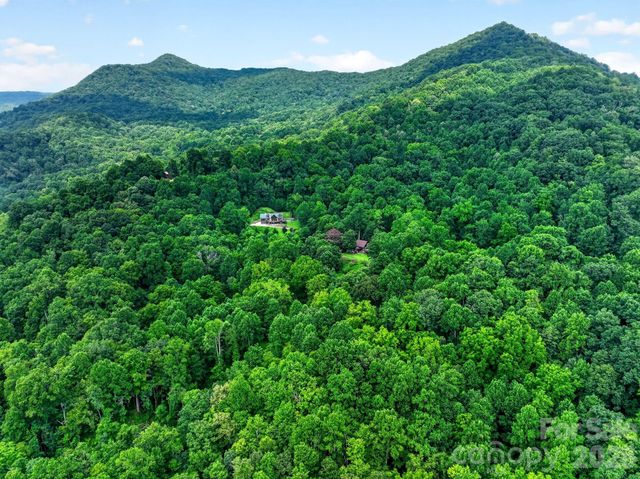 142 Marquis Lane, Waynesville, NC 28785