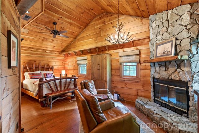 142 Marquis Lane, Waynesville, NC 28785
