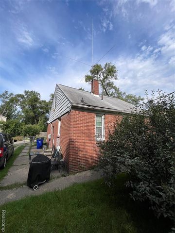 19374 Charest Street, Detroit, MI 48234