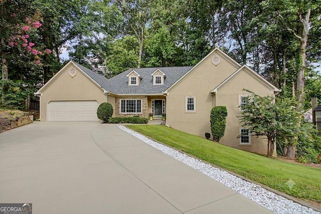 311 Clubhouse Court NW, Kennesaw, GA 30144