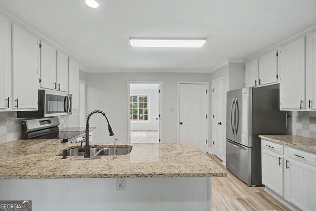 311 Clubhouse Court NW, Kennesaw, GA 30144
