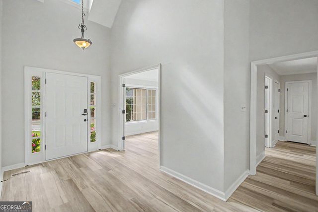 311 Clubhouse Court NW, Kennesaw, GA 30144
