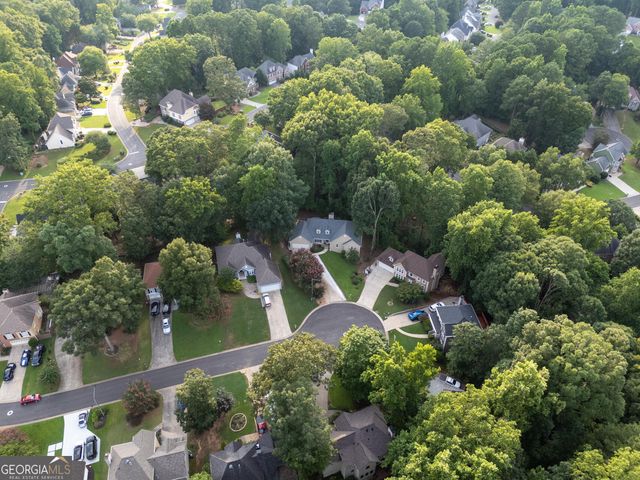 311 Clubhouse Court NW, Kennesaw, GA 30144