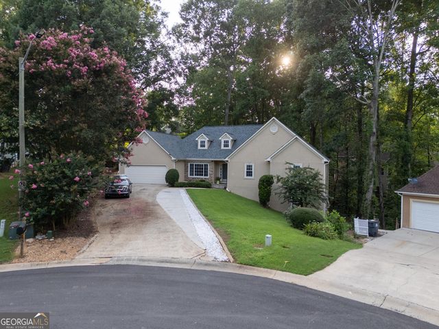311 Clubhouse Court NW, Kennesaw, GA 30144