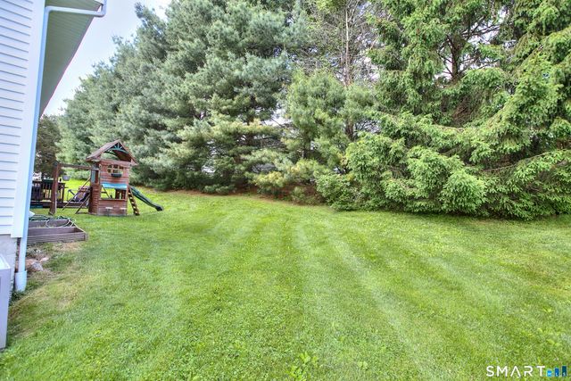 765 Cutspring Road, Stratford, CT 06614