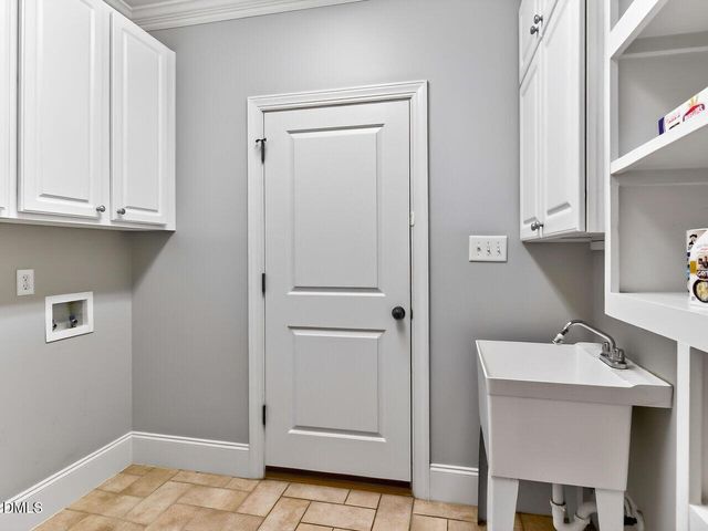 120 Holly Glade Circle, Holly Springs, NC 27540