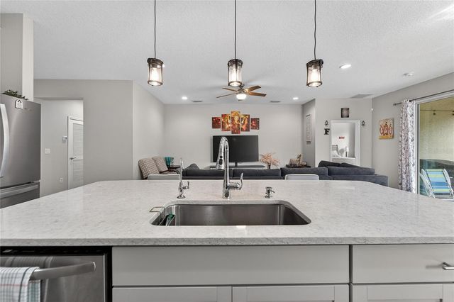 12507 CANDLEBERRY CIRCLE, Tampa, FL 33635