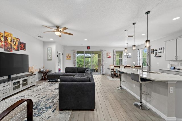 12507 CANDLEBERRY CIRCLE, Tampa, FL 33635