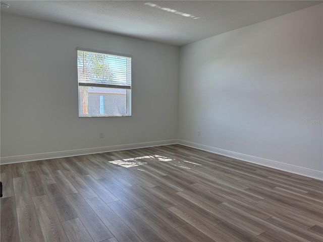 8007 SEAFLOWER PARKWAY, Bradenton, FL 34210