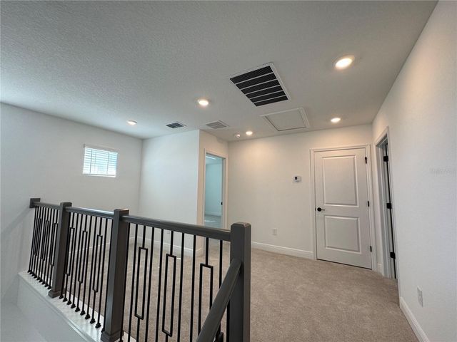 8007 SEAFLOWER PARKWAY, Bradenton, FL 34210