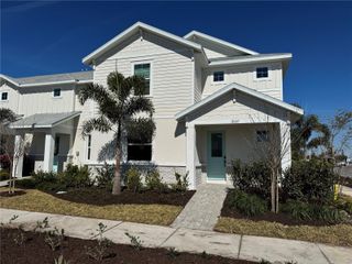 8007 SEAFLOWER PARKWAY, Bradenton, FL 34210