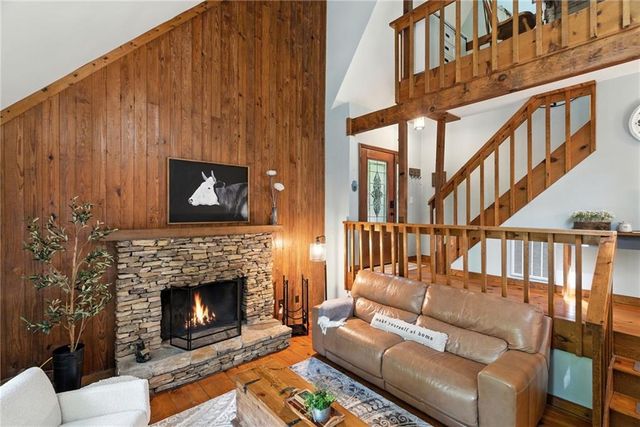 118 Soaring Hawk Circle, Big Canoe, GA 30143