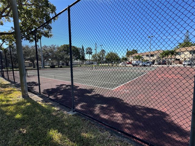 10725 NW 30th Place, Sunrise, FL 33322