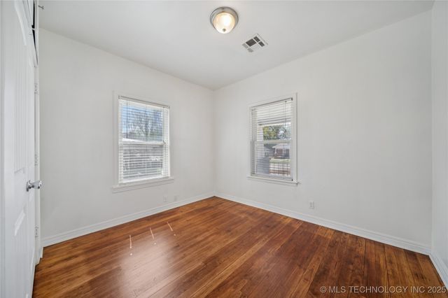 411 N Roosevelt Avenue, Sand Springs, OK 74063