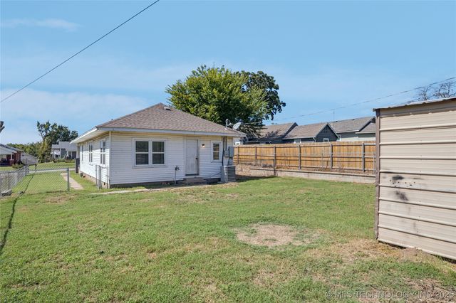411 N Roosevelt Avenue, Sand Springs, OK 74063