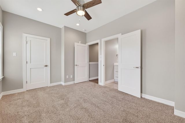 5262 Ella Boulevard 104, Houston, TX 77018