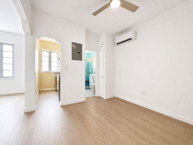 901 Collins Avenue 209, Miami Beach, FL 33139