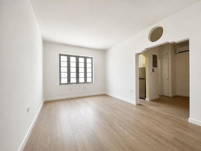 901 Collins Avenue 209, Miami Beach, FL 33139