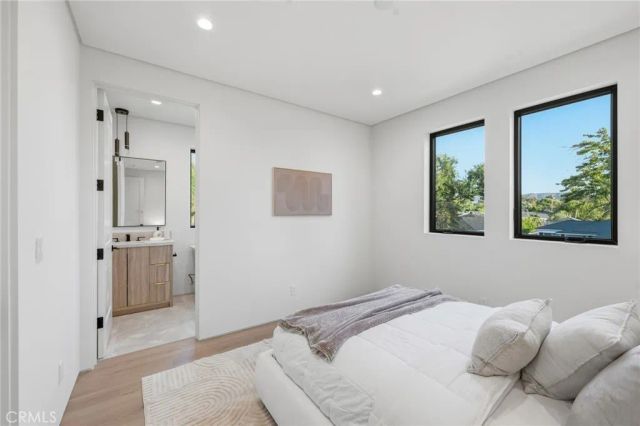 19141 Erwin, Tarzana, CA 91335