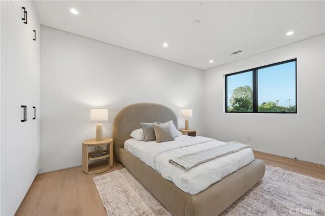 19141 Erwin, Tarzana, CA 91335