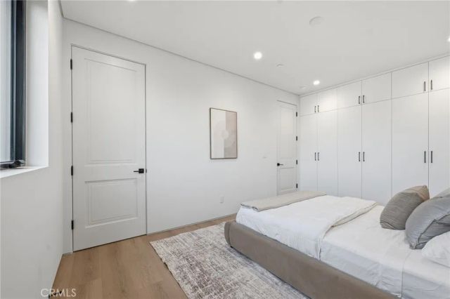 19141 Erwin, Tarzana, CA 91335