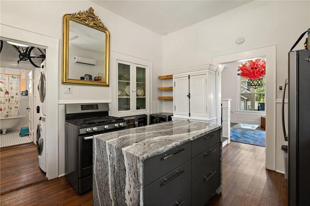 1120 W 7th ST, Austin, TX 78703
