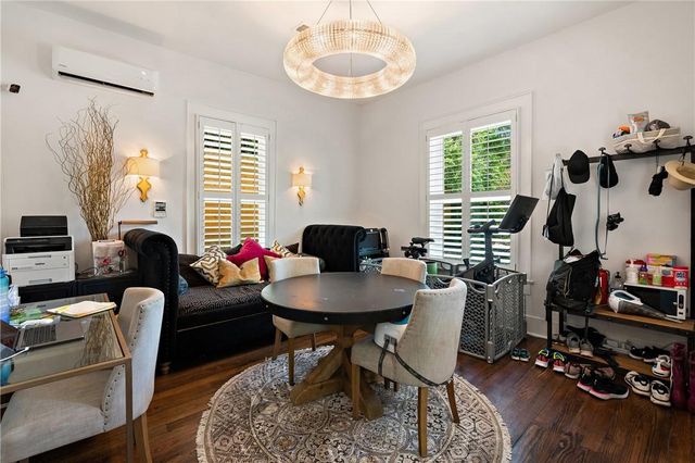 1120 W 7th ST, Austin, TX 78703
