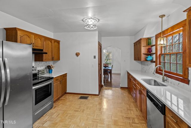 5417 Jacksboro Pike, Knoxville, TN 37918