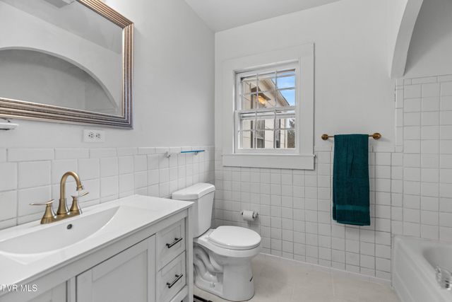 5417 Jacksboro Pike, Knoxville, TN 37918