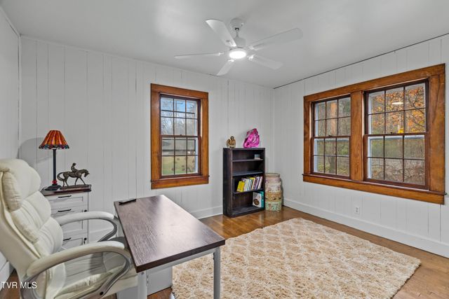 5417 Jacksboro Pike, Knoxville, TN 37918