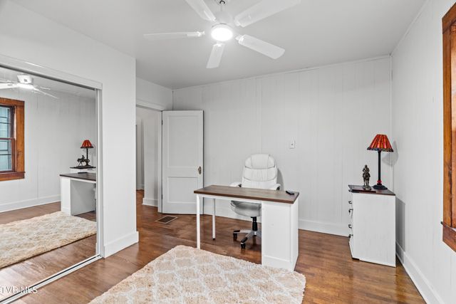 5417 Jacksboro Pike, Knoxville, TN 37918