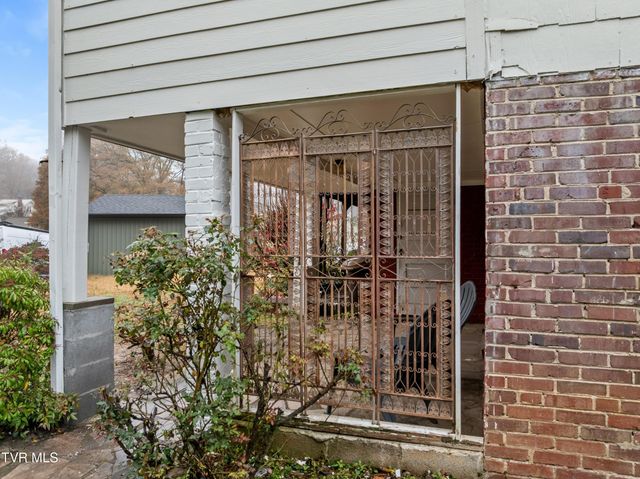 5417 Jacksboro Pike, Knoxville, TN 37918