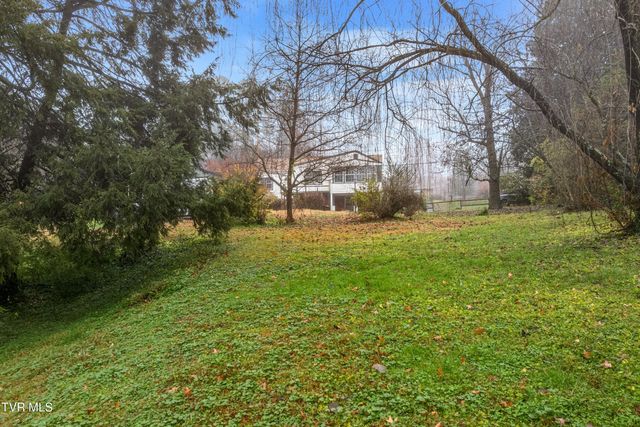 5417 Jacksboro Pike, Knoxville, TN 37918