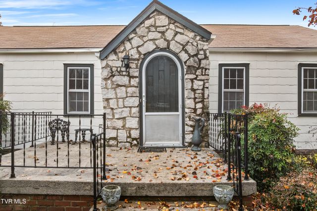 5417 Jacksboro Pike, Knoxville, TN 37918